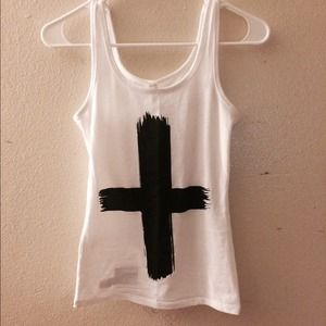 Black cross tank top