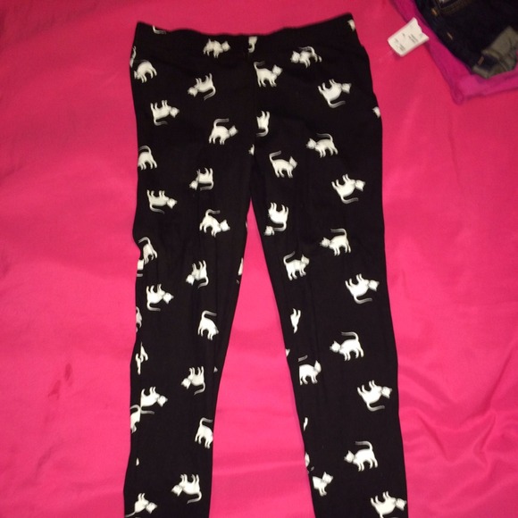 cat printed leggings 🐱