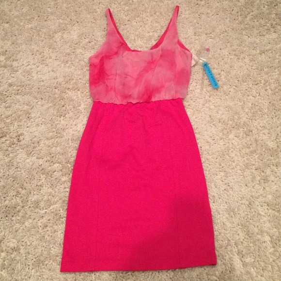 Alice and Olivia Magenta Summer Dress