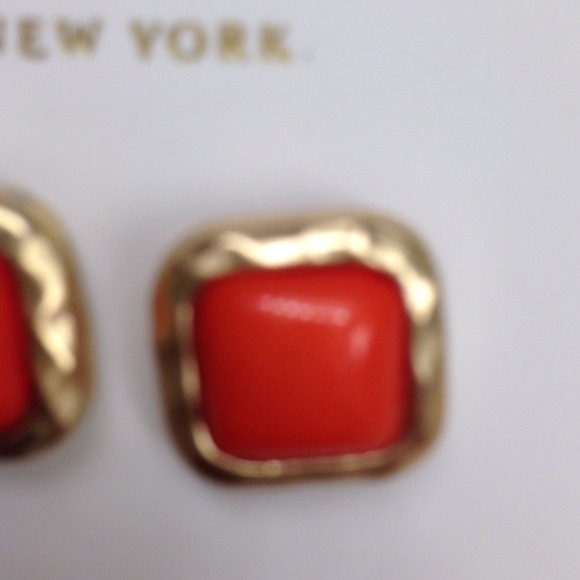 KS pierced earrings coral color stone 14K gold fil - Picture 4 of 4