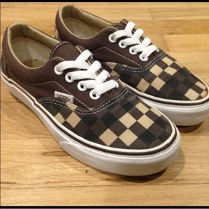 Expresso Checkered Authentic Vans