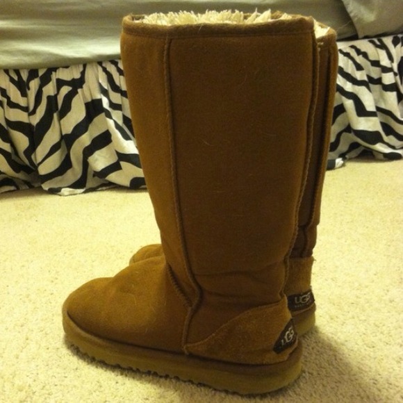 Brown Uggs