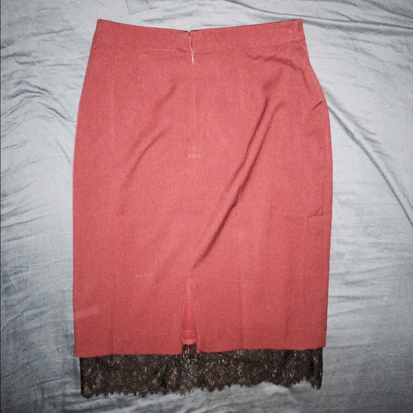 High Waisted Midi Skirt - Picture 3 of 3