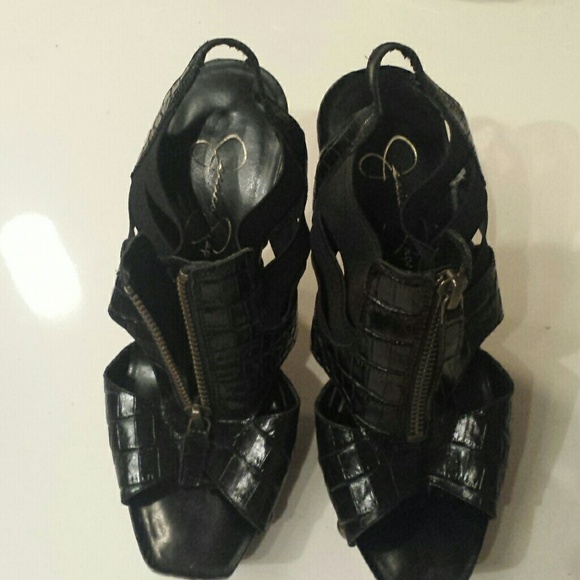 Jessica Simpson black heels