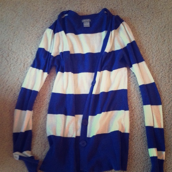 Striped long sleeve