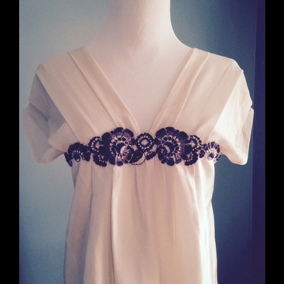 🚫SOLD in BUNDLE🚫 - Picture 2 of 2