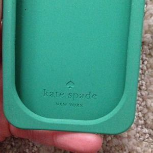 kate spade Accessories - Kate spade toucan iPhone 5/5s phone case kate spade Accessories - Kate spade toucan iPhone 5/5s phone case