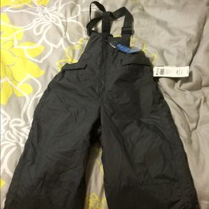 youth ski bib 15/16. columbia. nwt price is firm