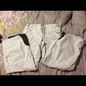 white ski pants. Columbia. size L