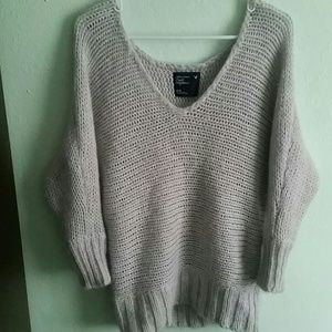 Grey American Eagle Sweater😌