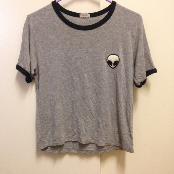 Brandy Melville alien tee