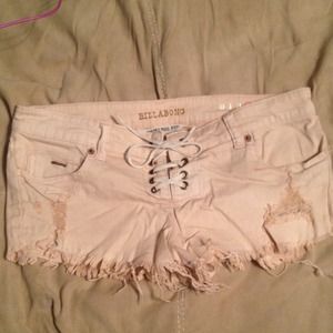 Billabong tie front light pink shorts