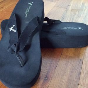American Eagle Outfitters Black Thong Sandal