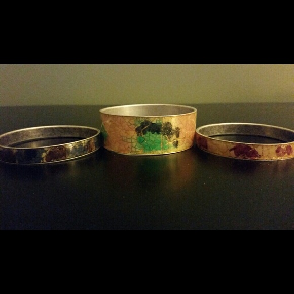Beautiful bracelets - lot of 3