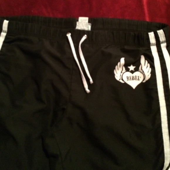 Drawstring pants - Picture 3 of 3