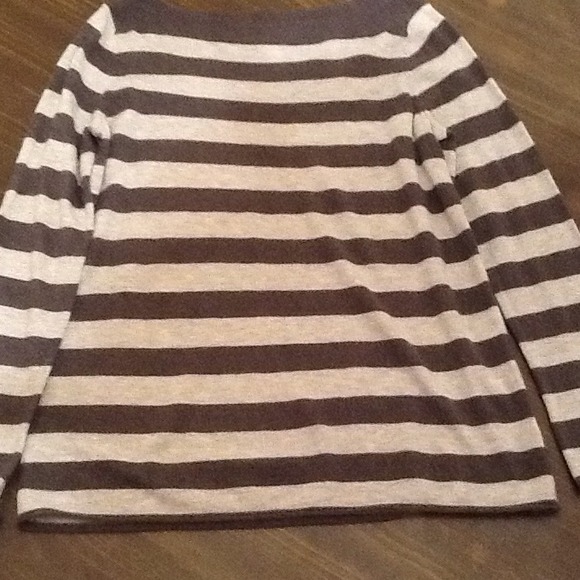 Gap Crewneck Sweater