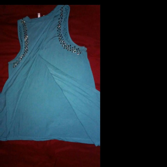 Blue back out - Picture 2 of 2