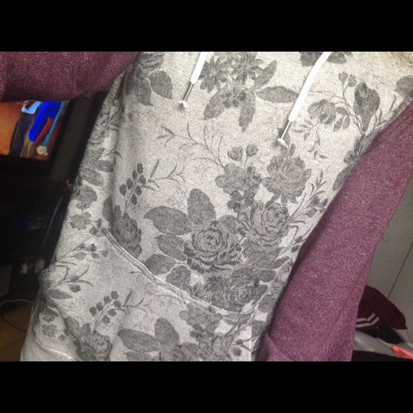 Pacsun floral hoodie