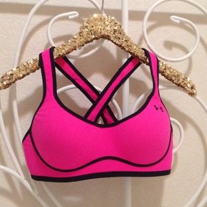 Under Armour Heat Gear 32 C Sports Bra