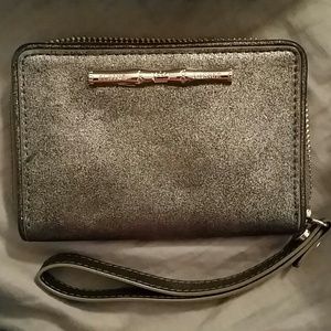 Elaine Turner leather iPhone case/wallet
