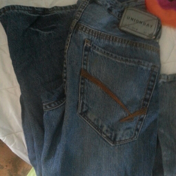 3 pair 28/29 waist 30 length jeans