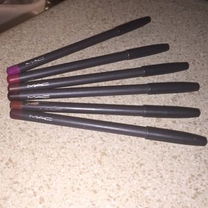 Bundle of 6 MAC LipLiners 💋