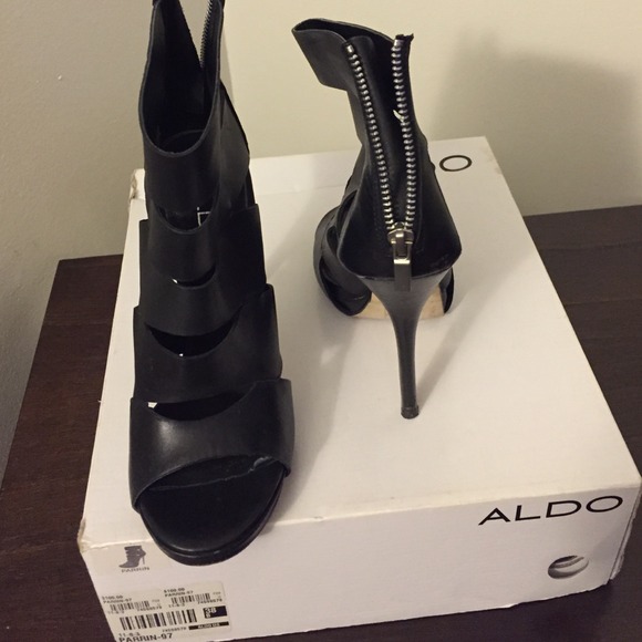 Aldo Parrrin Shoe - Picture 4 of 4