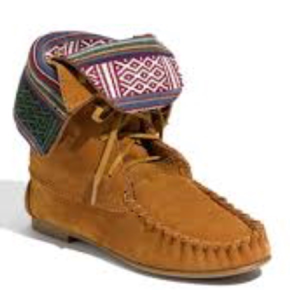 Steve Madden MocBoot