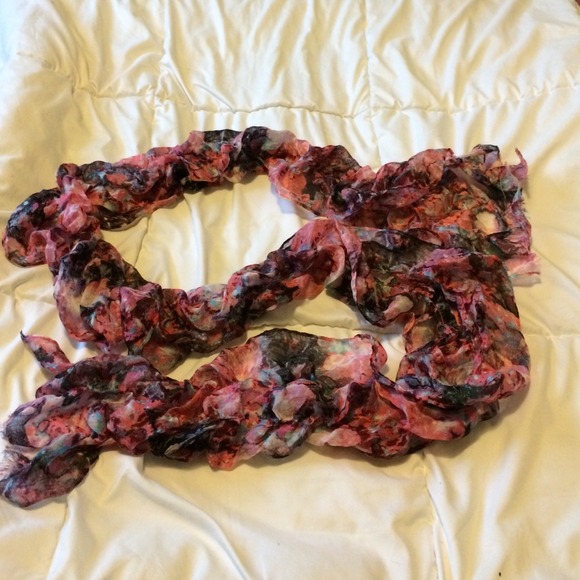 Flower scarf