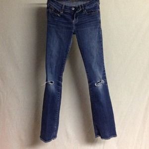 Abercrombie Girls Jeans With Holes In The Knees