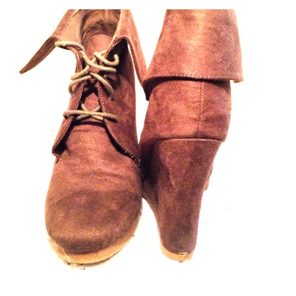 Wedge booties