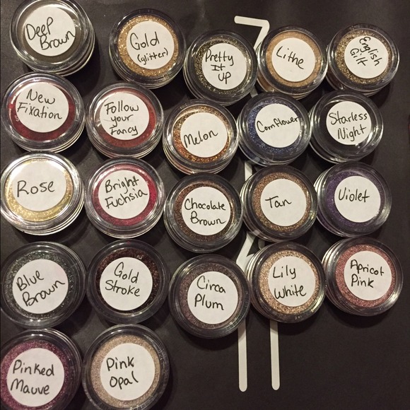 Mac pigment samples!!!! Authentic!