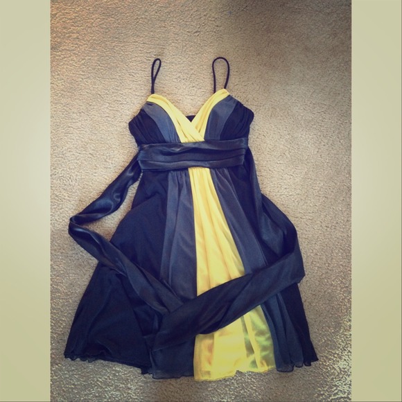 🎉🎉🎉SALE!!!Beautiful dress, size M.