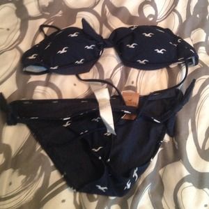 Hollister bathing suit