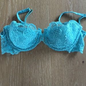 Victoria's Secret Lace Bra 34C