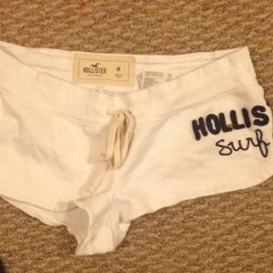 White hollister shorts