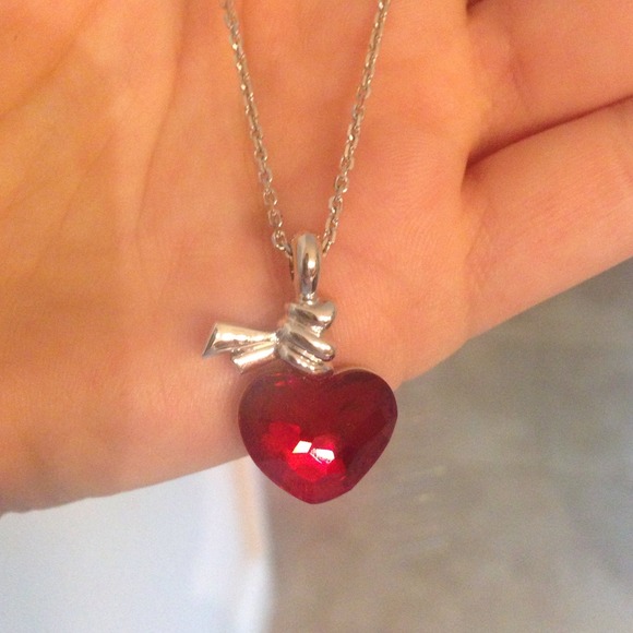 Swarovski heart necklace