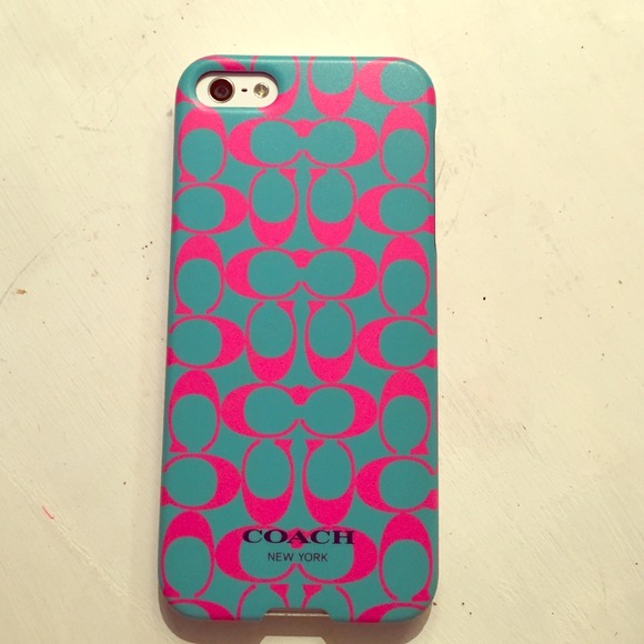 Coach iPhone 5/5s Cover - Picture 1 of 3