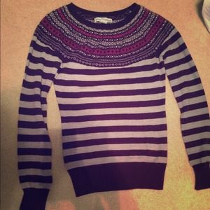 Stripper sweater with nice pattern on the top