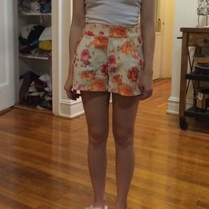 Zara linen floral shorts