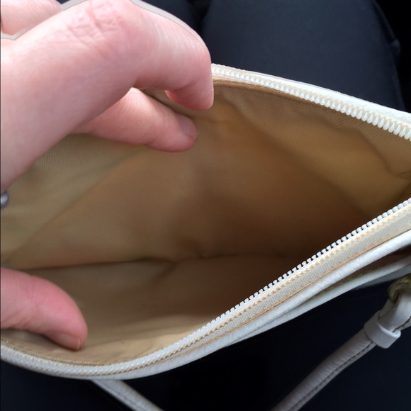 Coach wristlet - Picture 3 of 3