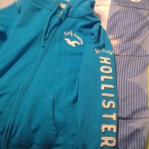 Hollister sweatshirt