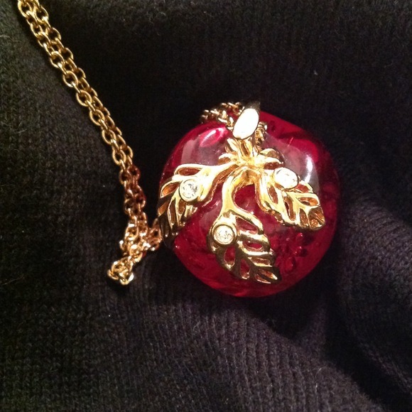 Avon Apple Necklace 2025