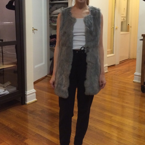 Gray larok authentic rabbit fur vest with pockets