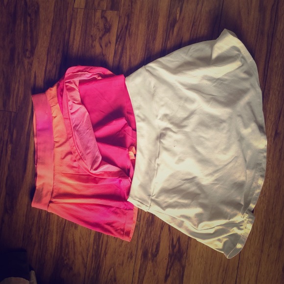 Bundle of 2 workout skirts with undershorts