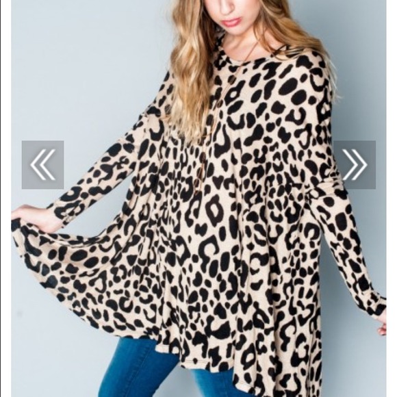 Show Me Your Mumu Will Tunic in Pretty Kitty