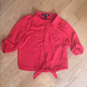 Red crop top tie Blouse