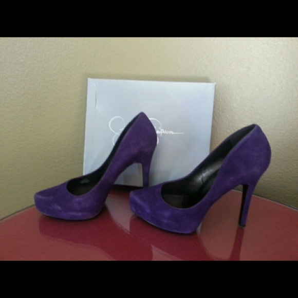 Jessica Simpson Sexy Purple Pumps