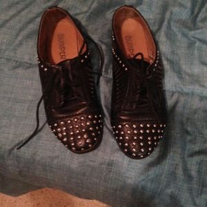 Studded shoes