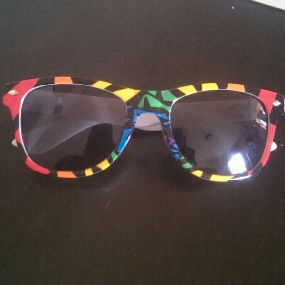 Sunglasses - Picture 1 of 1